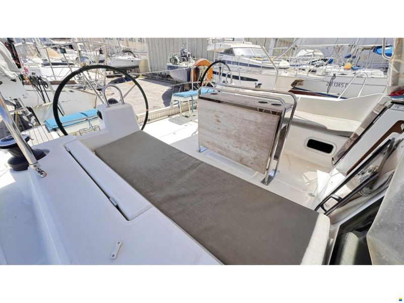 Beneteau Oceanis 41.1