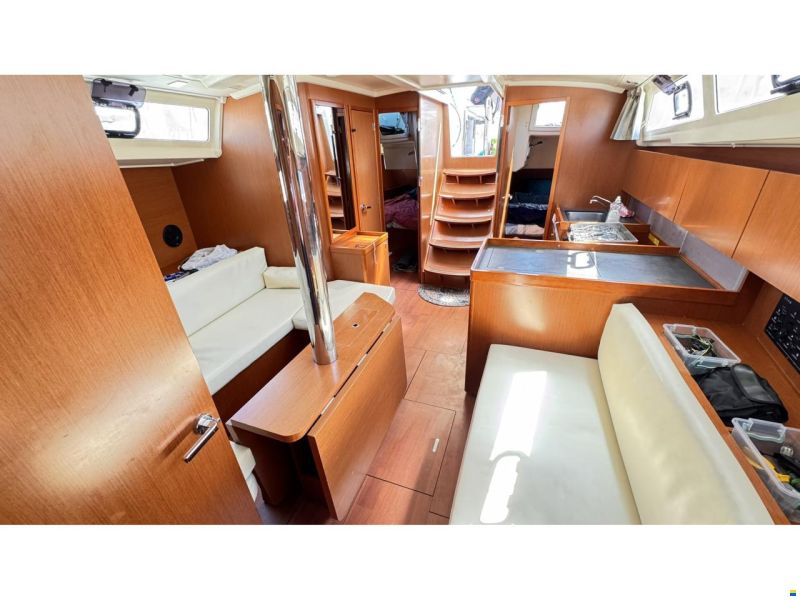 Beneteau Oceanis 41.1