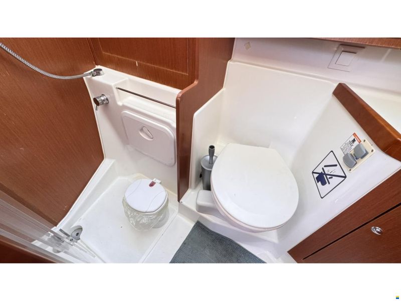 Beneteau Oceanis 41.1