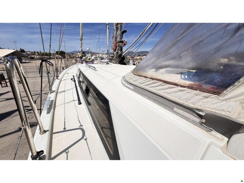 Beneteau Oceanis 41.1