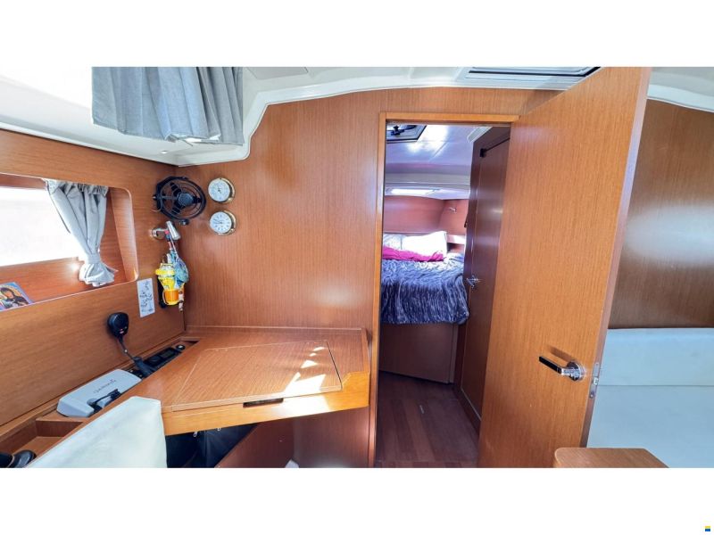 Beneteau Oceanis 41.1
