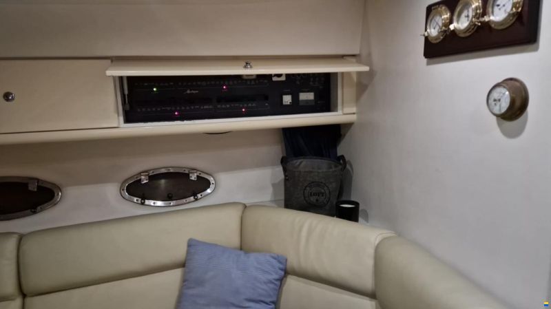 Sunseeker Mustique 42