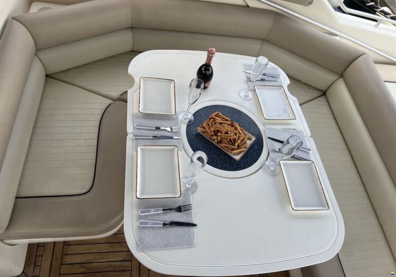 Sunseeker Mustique 42