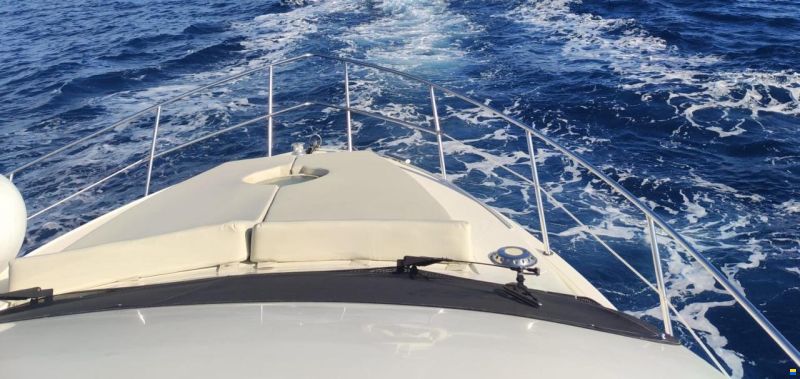 Sunseeker Mustique 42