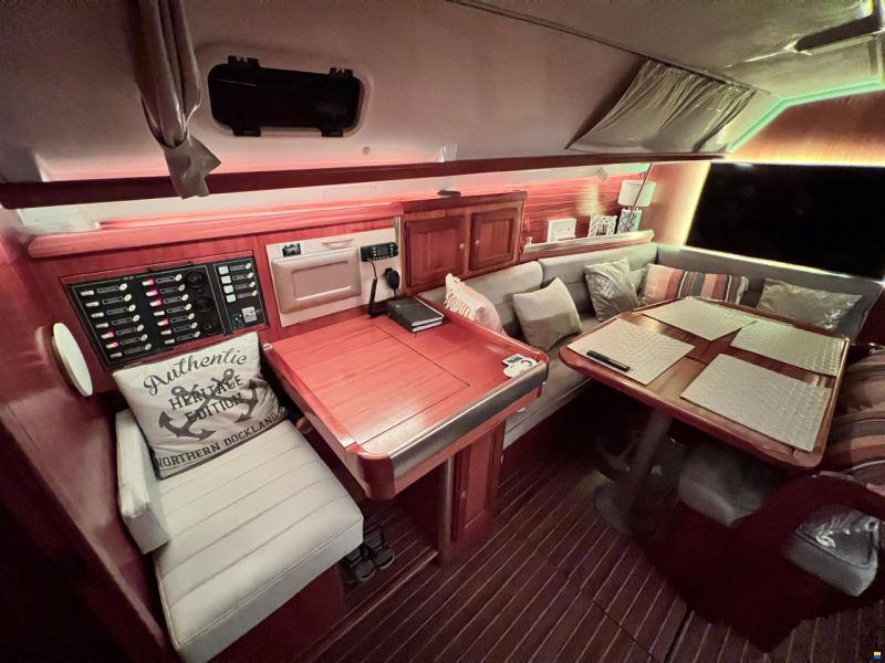 Dufour Classic 36