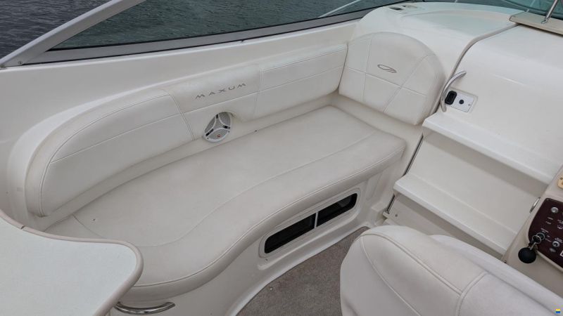 Maxum 2500 SE