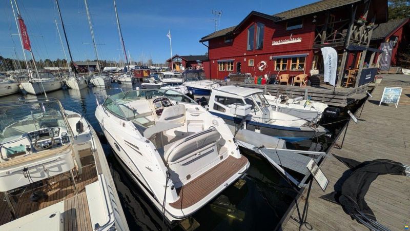 Maxum 2500 SE