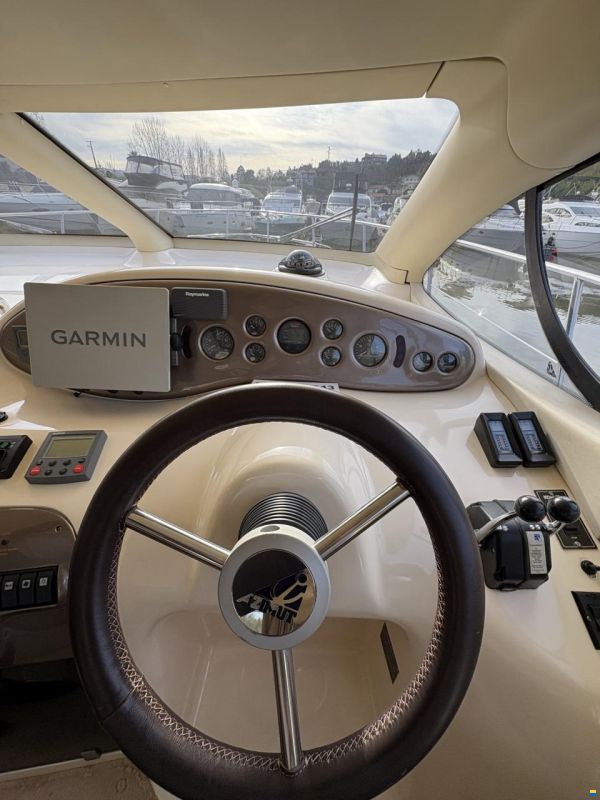 Azimut 42