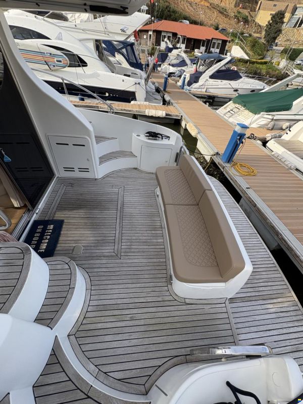 Azimut 42