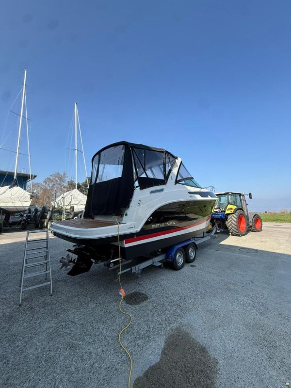Bayliner 855 Cruiser