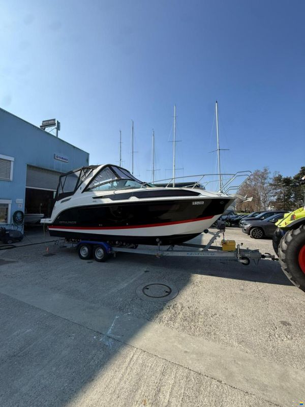 Bayliner 855 Cruiser