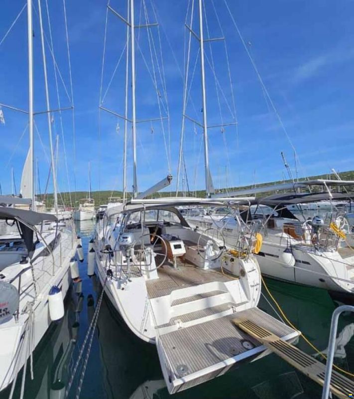 Bavaria 46 Cruiser A/C NEW ENGINE