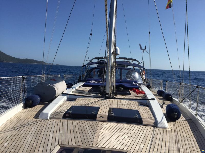 Hanse 575