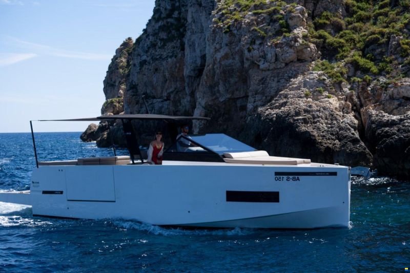 De Antonio D34 Cruiser