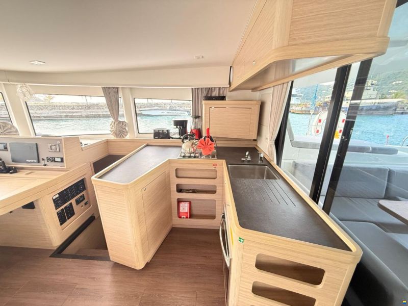 Lagoon 42 Millenium