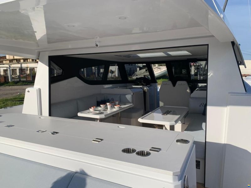 Aventura 38 SC