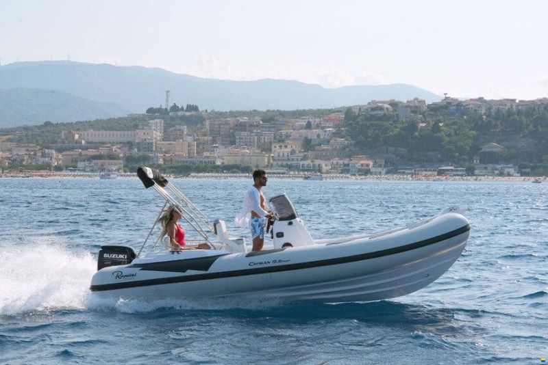 Ranieri GOMMONE RANIERI CAYMAN 19 ESPOSITIVO 202