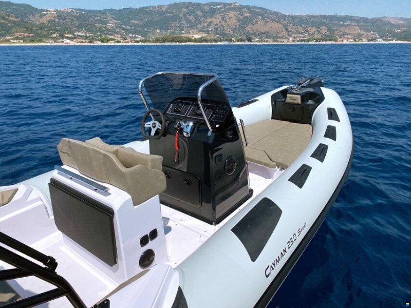 Ranieri GOMMONE RANIERI CAYMAN 23 SPORT 2026 usa