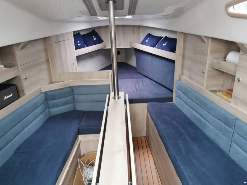 PHOBOS 24.5 Schwertboot