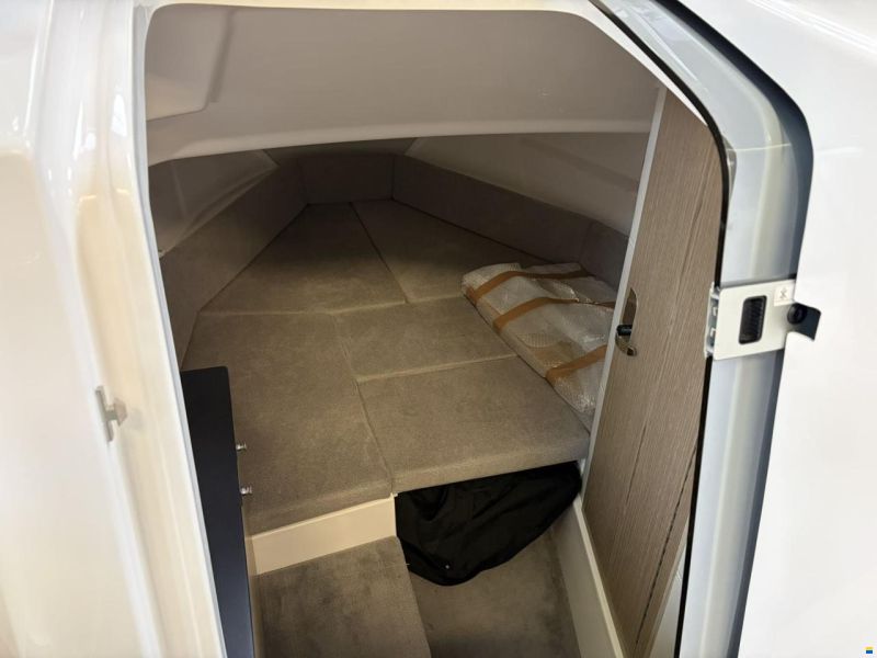 Karnic SL742 Sundeck