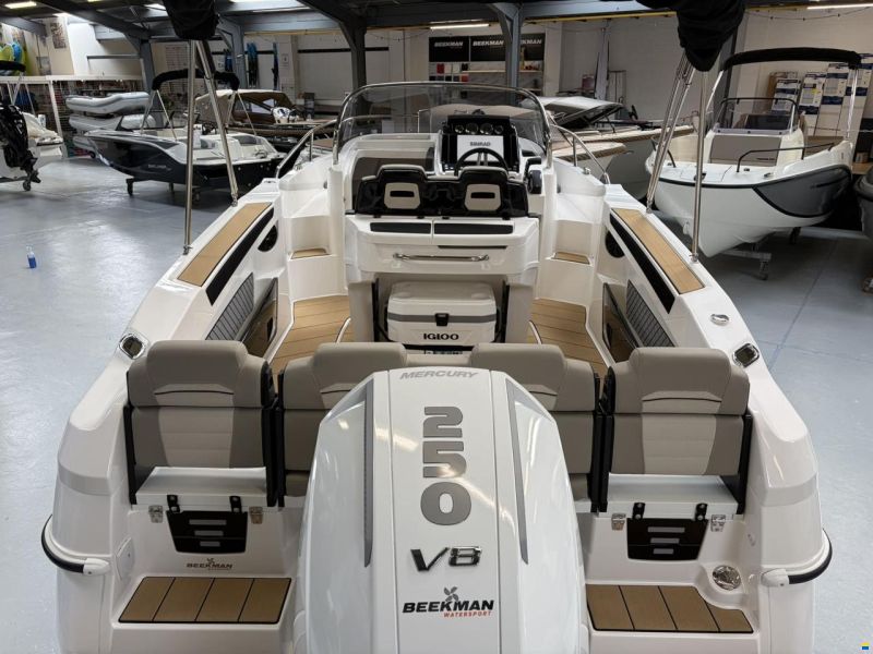 Karnic SL742 Sundeck