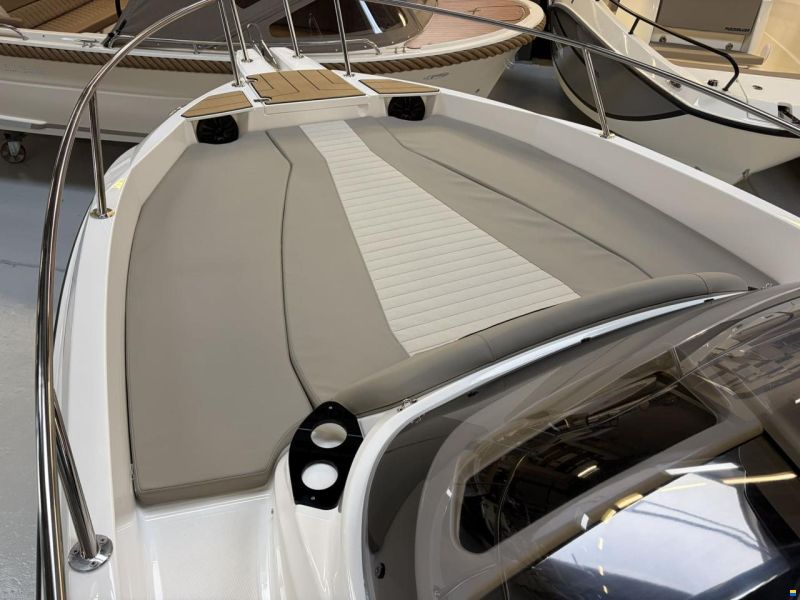 Karnic SL742 Sundeck