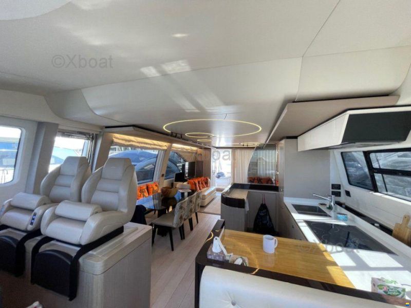 Azimut 72 Fly