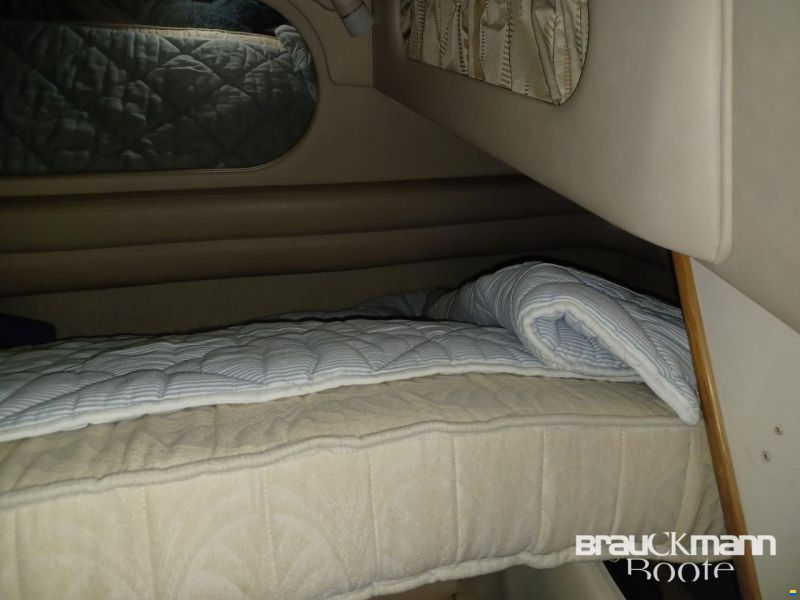 Sea Ray 330 Sundancer