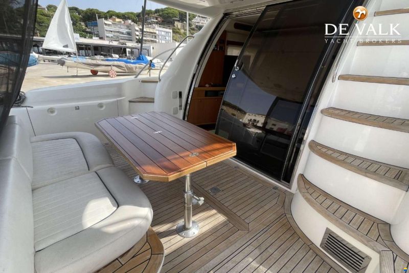 Sealine T51 Motor Yacht