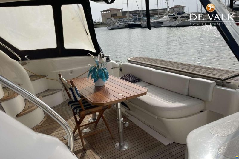 Sealine T51 Motor Yacht