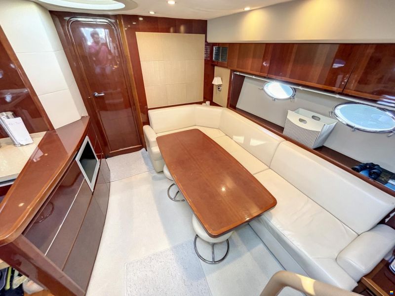 Princess V53