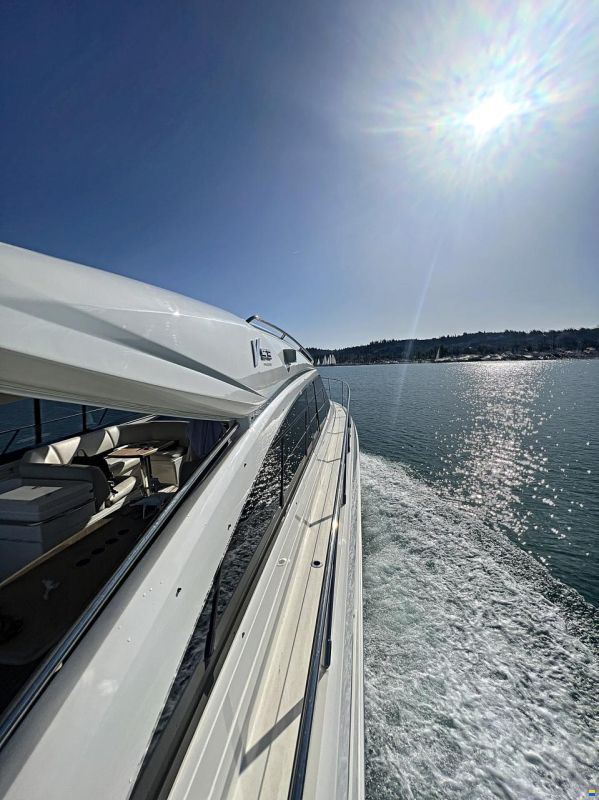 Princess V53