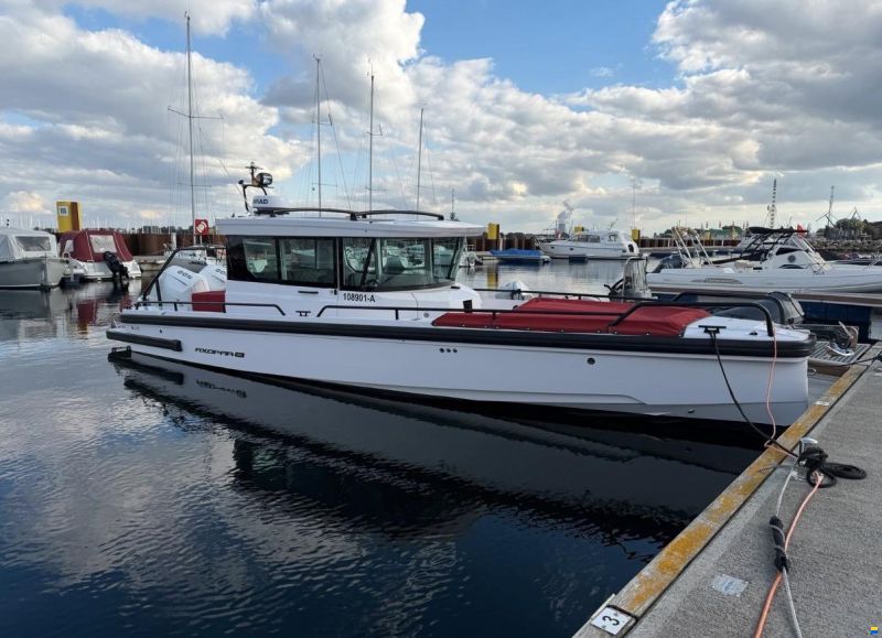 Axopar 28