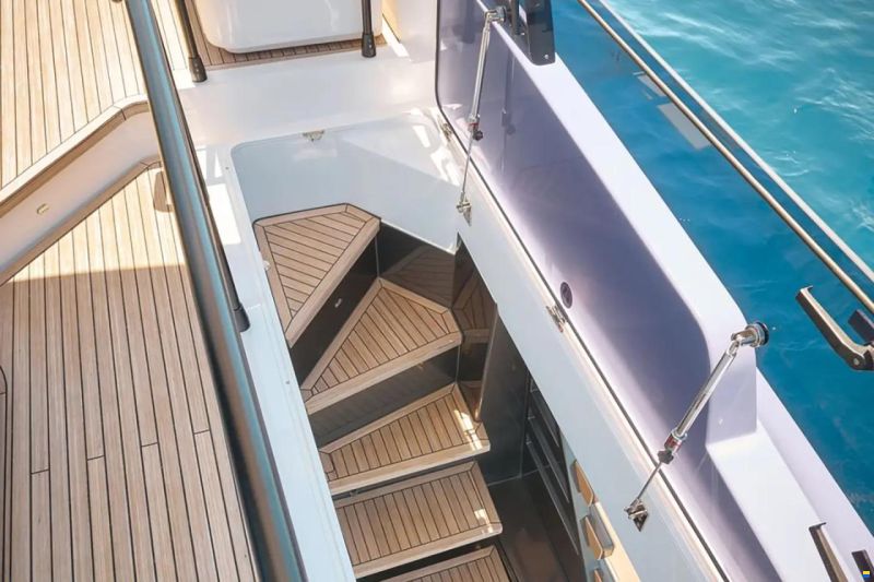 Azimut Magellano 60
