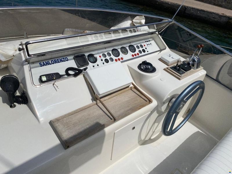 Sanlorenzo 57