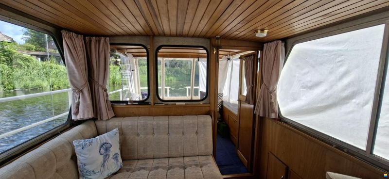 Succes Stahlschiff