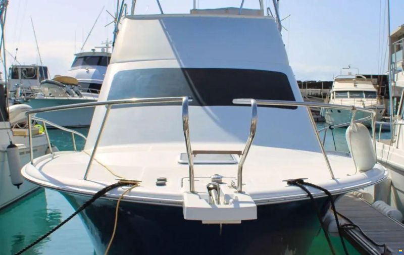Luhrs 34 Convertible
