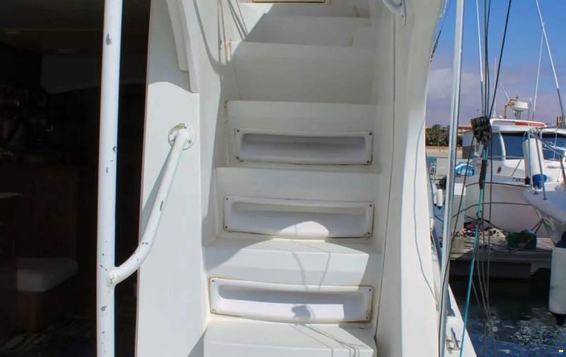 Luhrs 34 Convertible