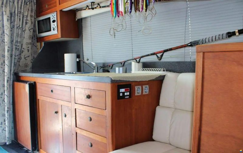 Luhrs 34 Convertible