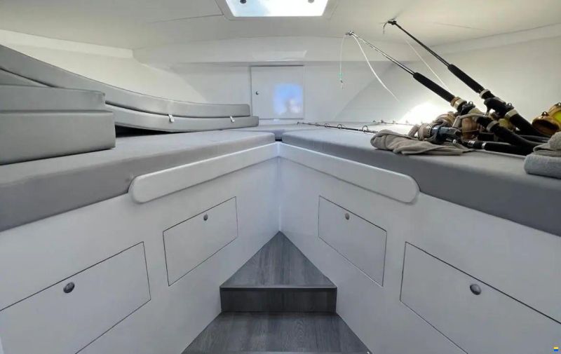Hatteras 39 Convertible