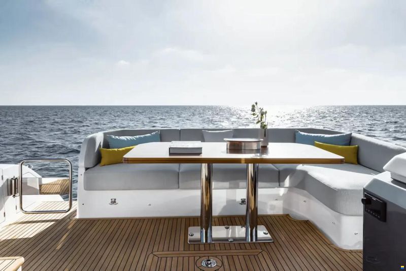 Azimut FLY 53