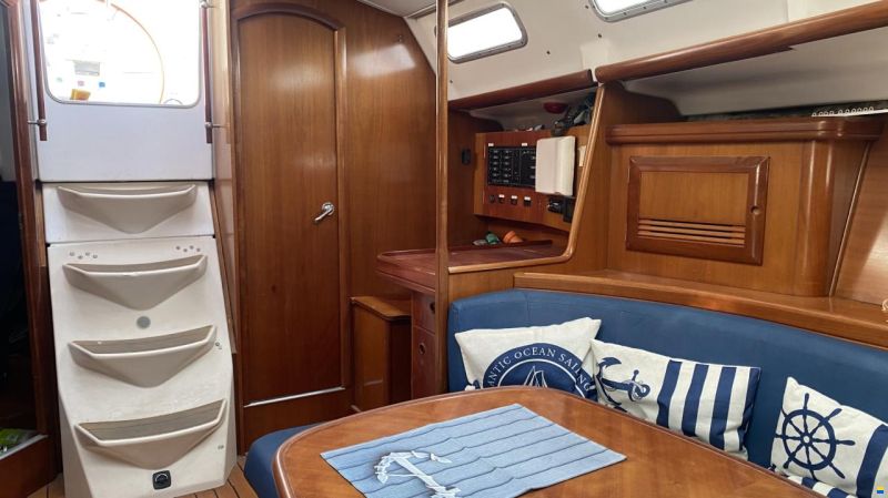 Beneteau Oceanis 393 Clipper