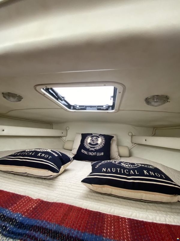 Bayliner 2858 Classic Flybridge