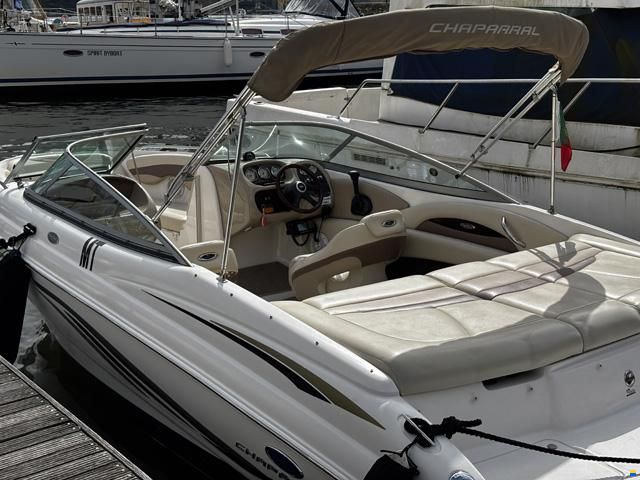 Chaparral SSi 210