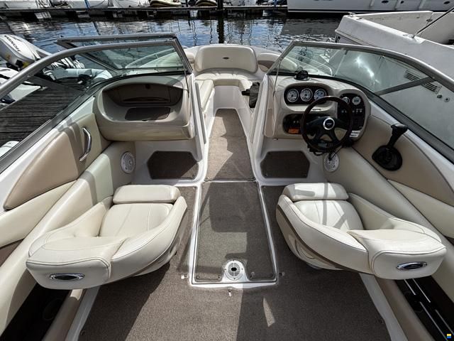 Chaparral SSi 210