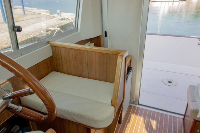 Jeanneau Merry Fisher 800