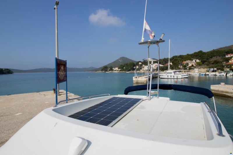 Jeanneau Merry Fisher 800