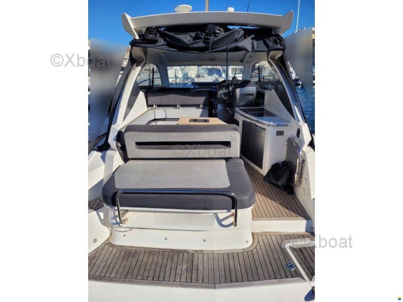 Galeon 325 HTO