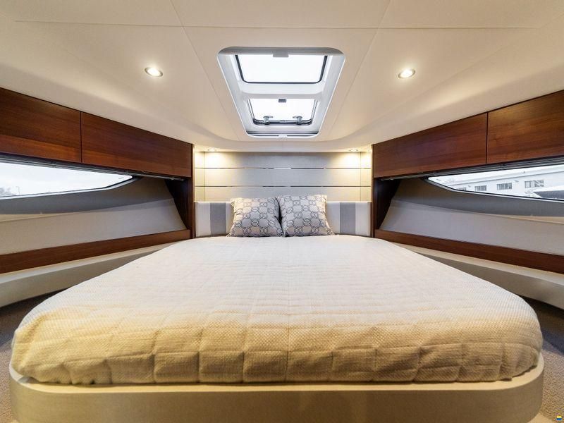 Princess V40