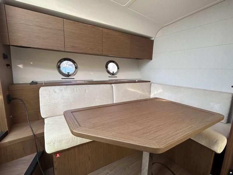 Jeanneau Beneteau Group Gran Turismo 40